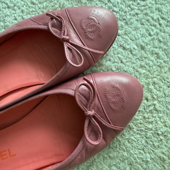 CHANEL CC Ballet Flats - Picture 1 of 4